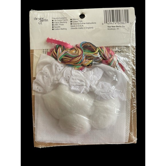 Counted Cross Stitch New Berlin Kit 2861 Pillow Talk Back Door Friends Are Best - Picture 2 of 5